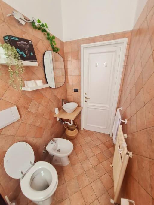 La Casa Di Pepe - Appartamento Centrale Luminoso Genua Buitenkant foto
